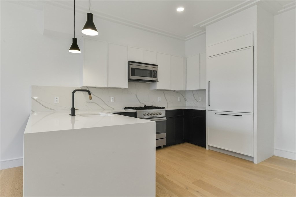 Condo in Boston, Massachusetts, United States 2 - 18473312
