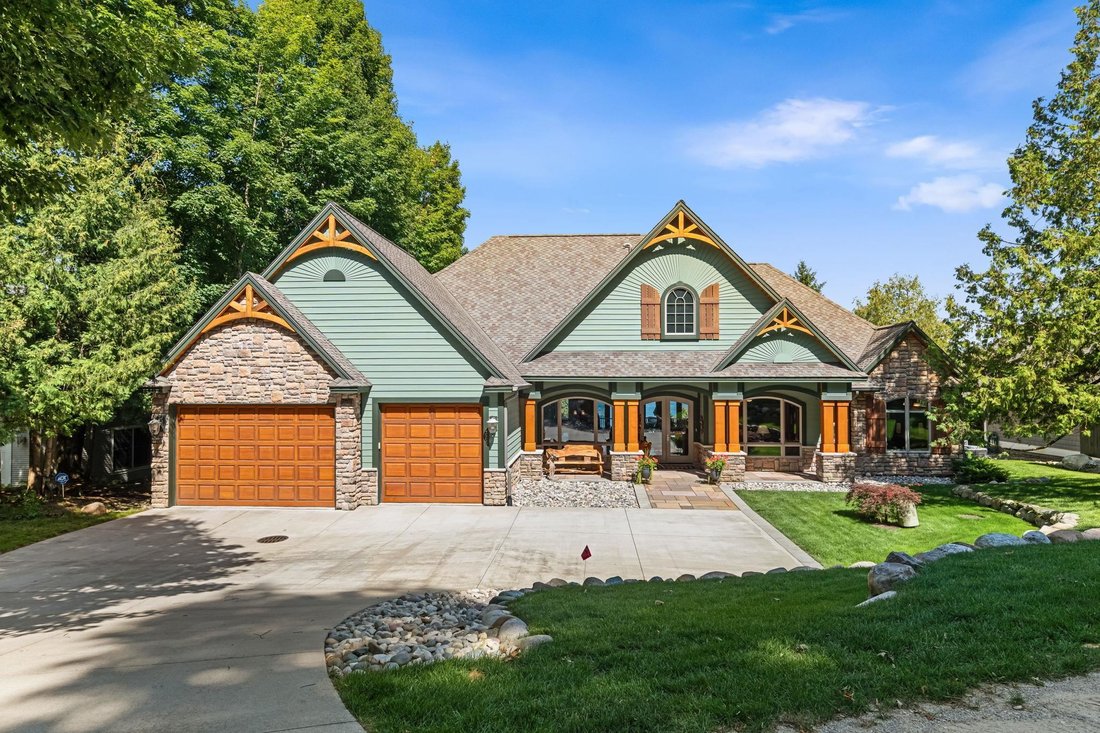 House in Elk Rapids, Michigan, United States 2 - 18528761