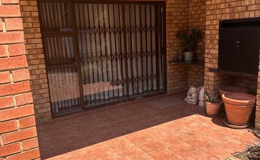 Townhouse in Brakpan, Gauteng, South Africa 1