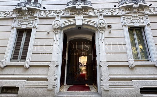 Apartment in Porta Venezia - Repubblica, Milan, Italy 1