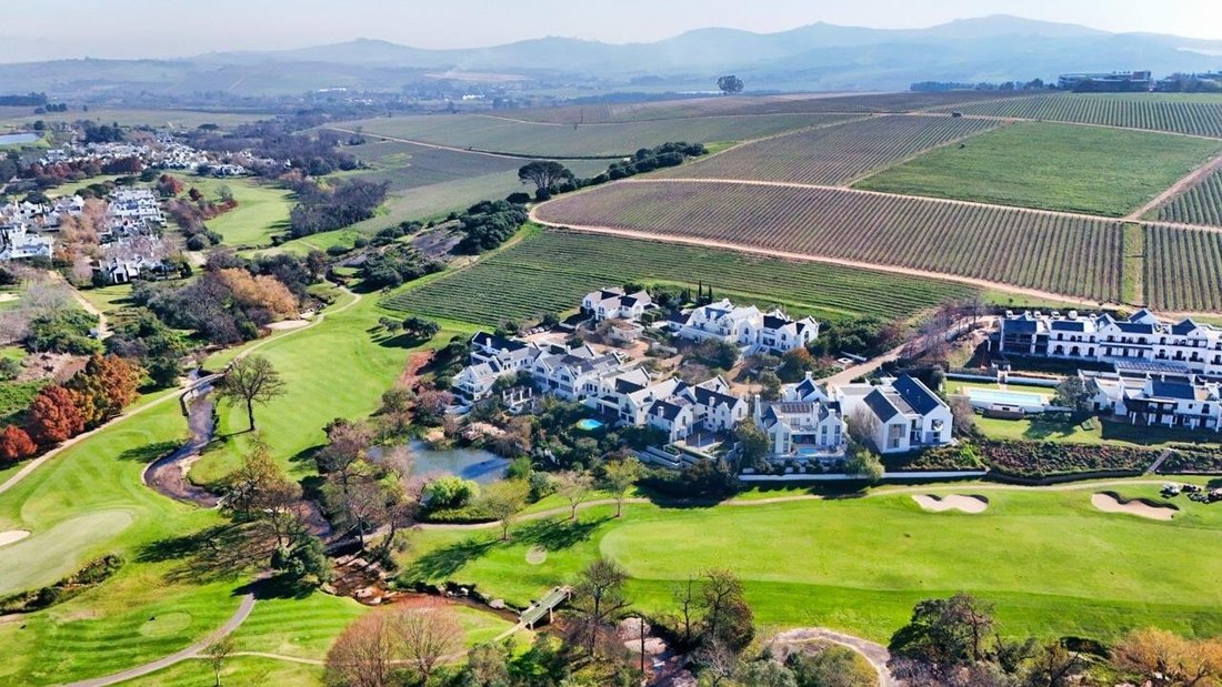 Casa a Paradyskloof, Provincia del Capo Occidentale, Sudafrica 5 - 18528365