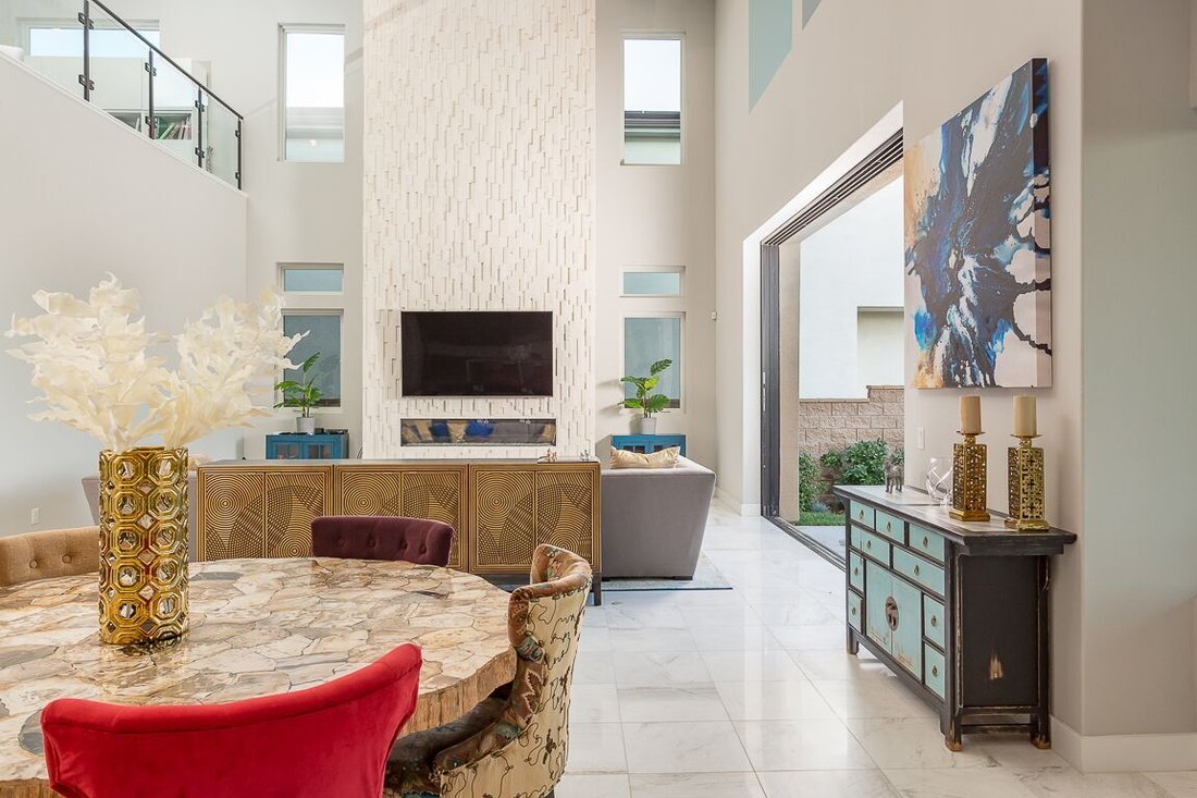 House in Los Angeles, California, United States 3 - 18526374