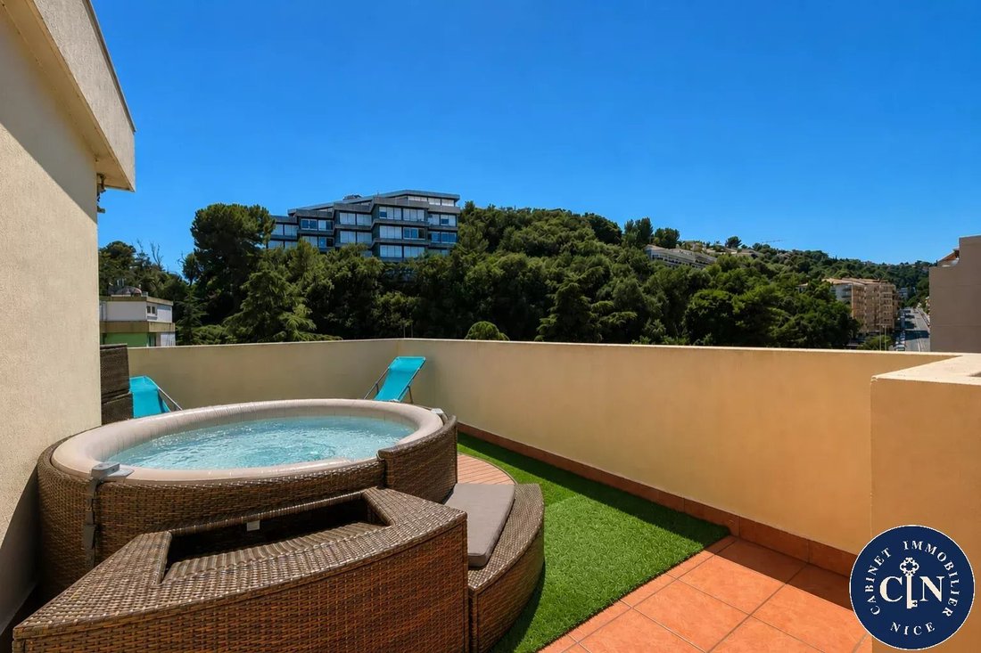 Penthouse in Fabron, Nice, France 3 - 18146636
