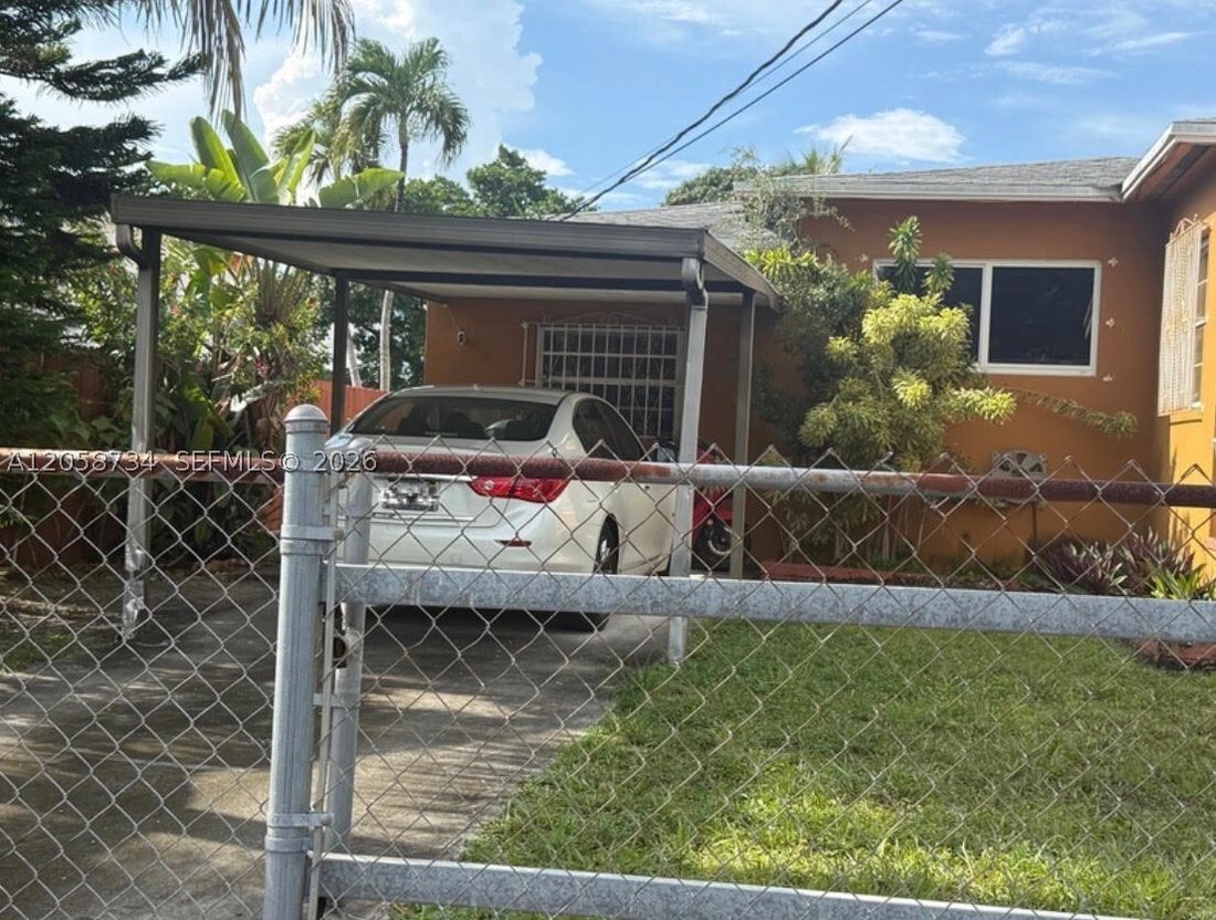 Apartment in Coral Gables, Florida, United States 3 - 18528845