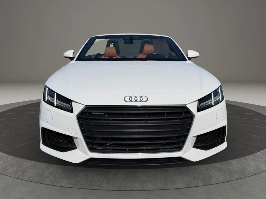 Cabriolet in Las Vegas, NV, United States 4 - 18520666