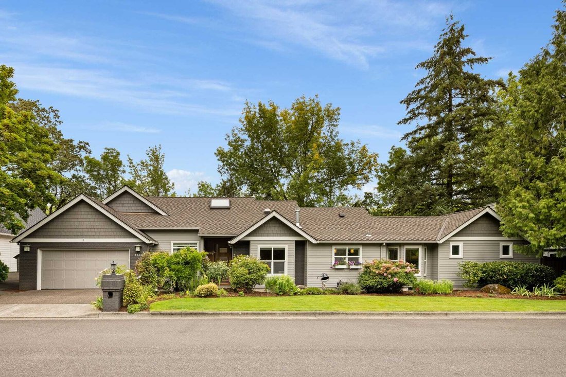 House in Lake Oswego, Oregon, United States 1 - 18527295