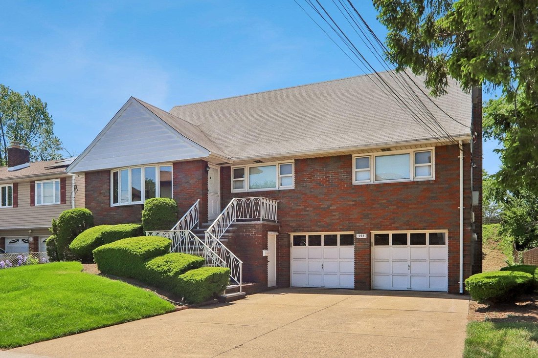 South Hackensack, New Jersey, United States 1 - 18529296