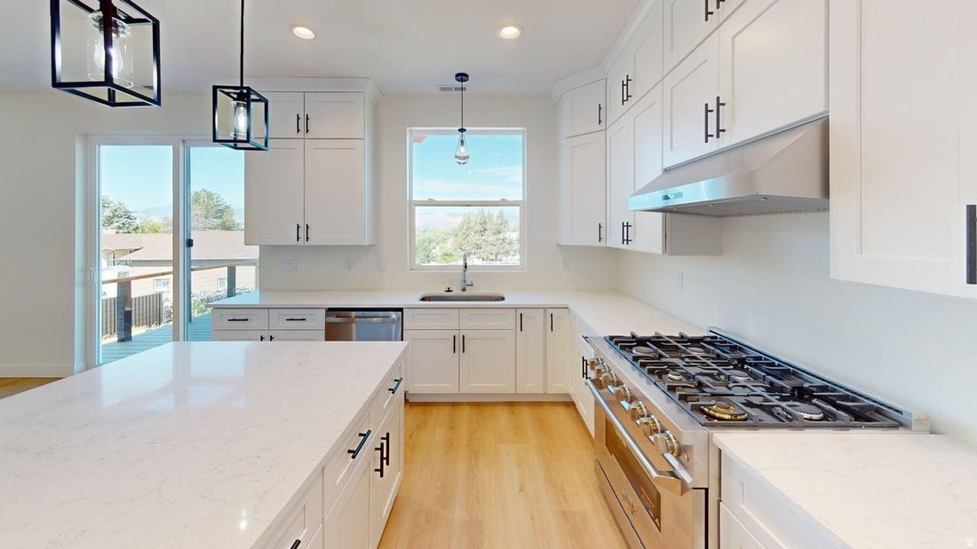House in Sandy, Utah, United States 4 - 18450117