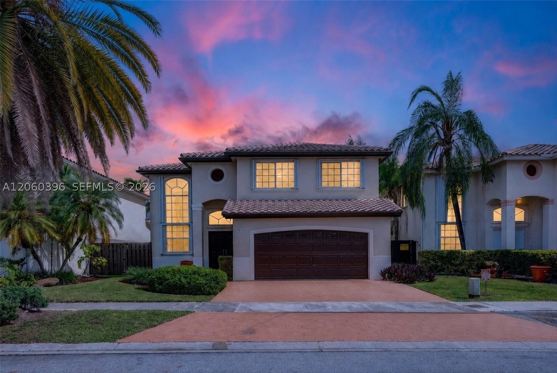 House in Miami, Florida, United States 1 - 18528870