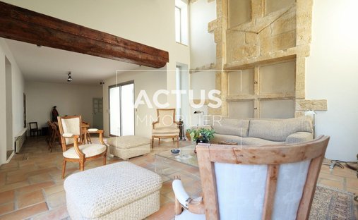 House in Centre Ville, Salon-de-Provence, France 1