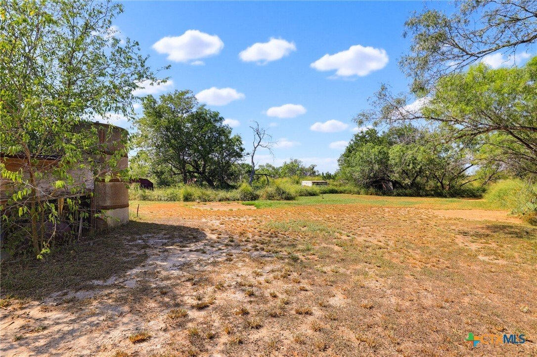 Maison à Floresville, Texas, États-Unis 5 - 18528608