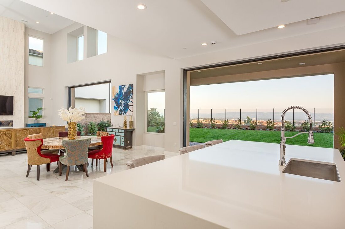 House in Los Angeles, California, United States 4 - 18526374
