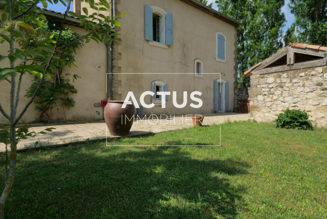House in La Roque-d'Anthéron, Provence-Alpes-Côte d'Azur, France 1 - 18529513