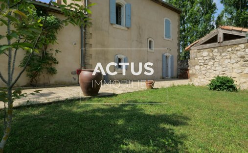 House in La Roque-d'Anthéron, Provence-Alpes-Côte d'Azur, France 1