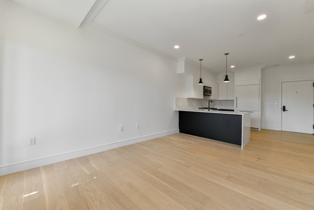 Condo in Boston, Massachusetts, United States 3 - 18473312