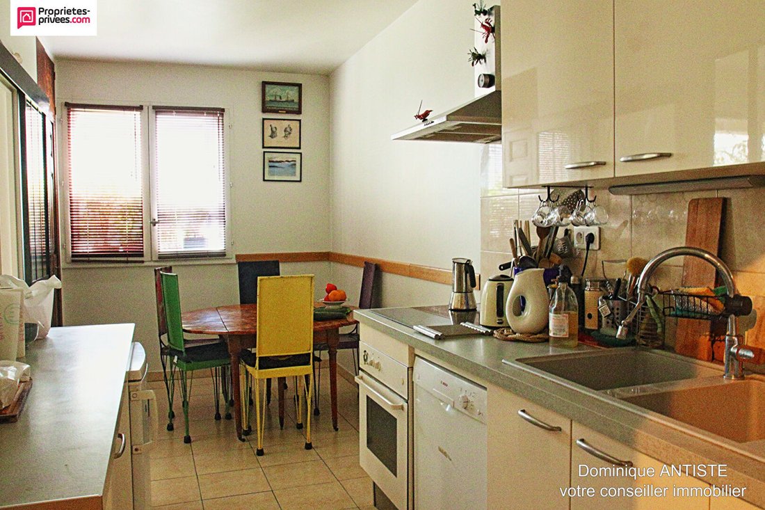 Apartment in Pantin, Ile-de-France, France 5 - 18529952