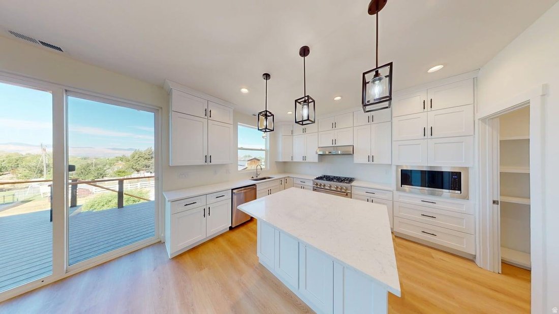House in Sandy, Utah, United States 2 - 18450117