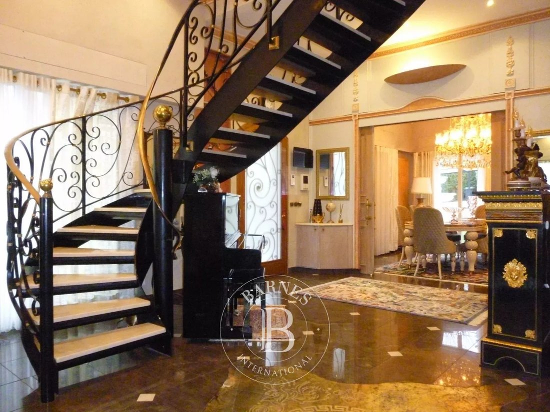 House in Centre Montmorency, Montmorency, France 3 - 12798764