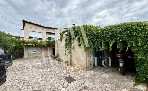 House in Gradska cetvrt Grada, Sibenik, Sibenik-Knin County 1