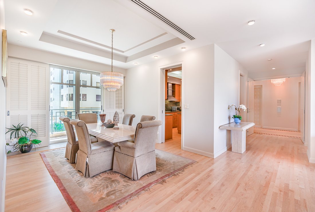 Condo in Honolulu, Hawaii, United States 5 - 18530332