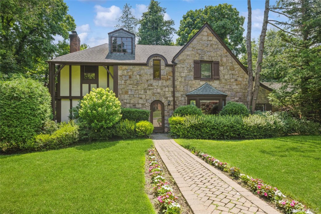 House in Great Neck, New York, United States 1 - 18529432