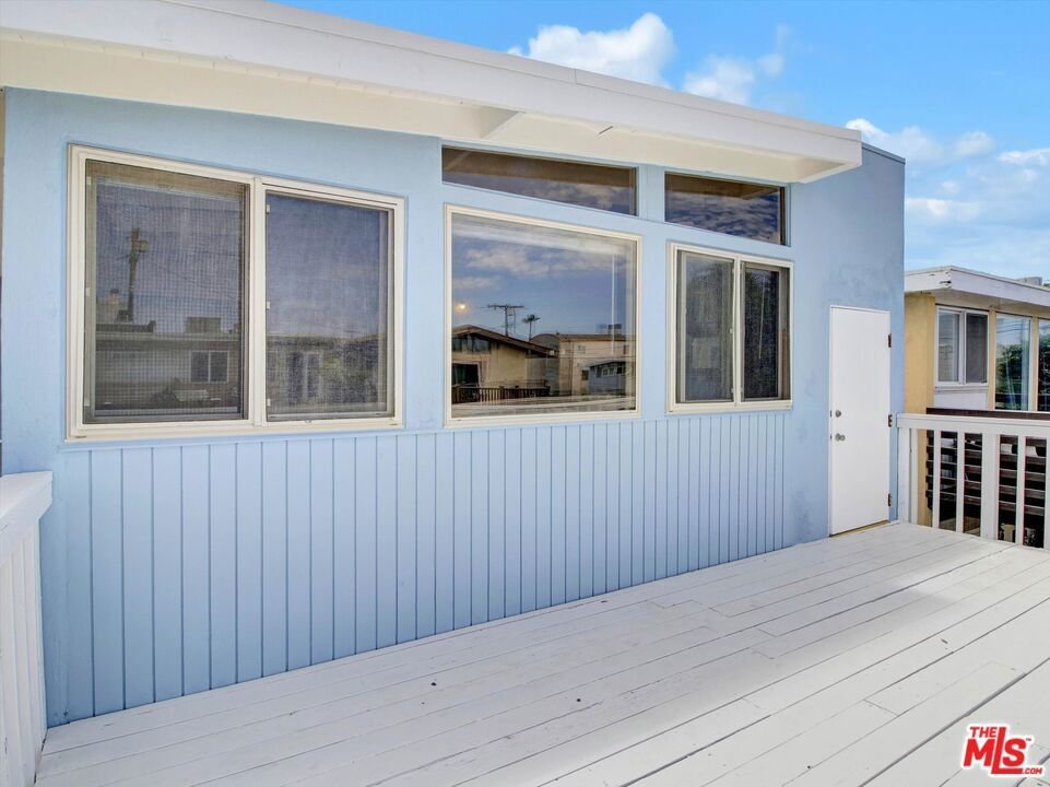 Los Angeles, California, United States 5 - 18244986