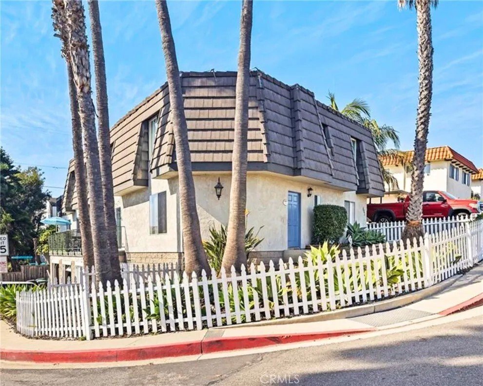 San Clemente, California, United States 1 - 18529244