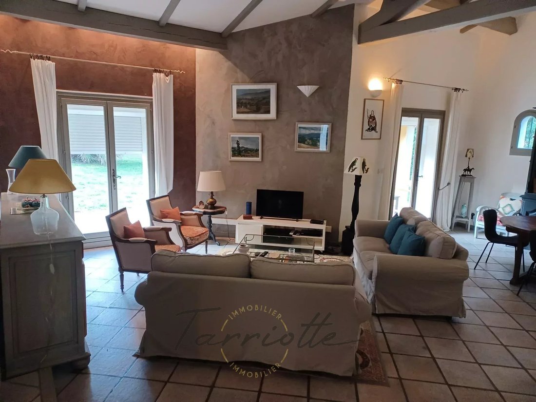 Villa in Allan, Auvergne-Rhône-Alpes, France 5 - 15830805