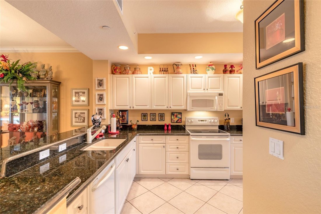 Appartement à New Smyrna Beach, Floride, États-Unis 4 - 18528300