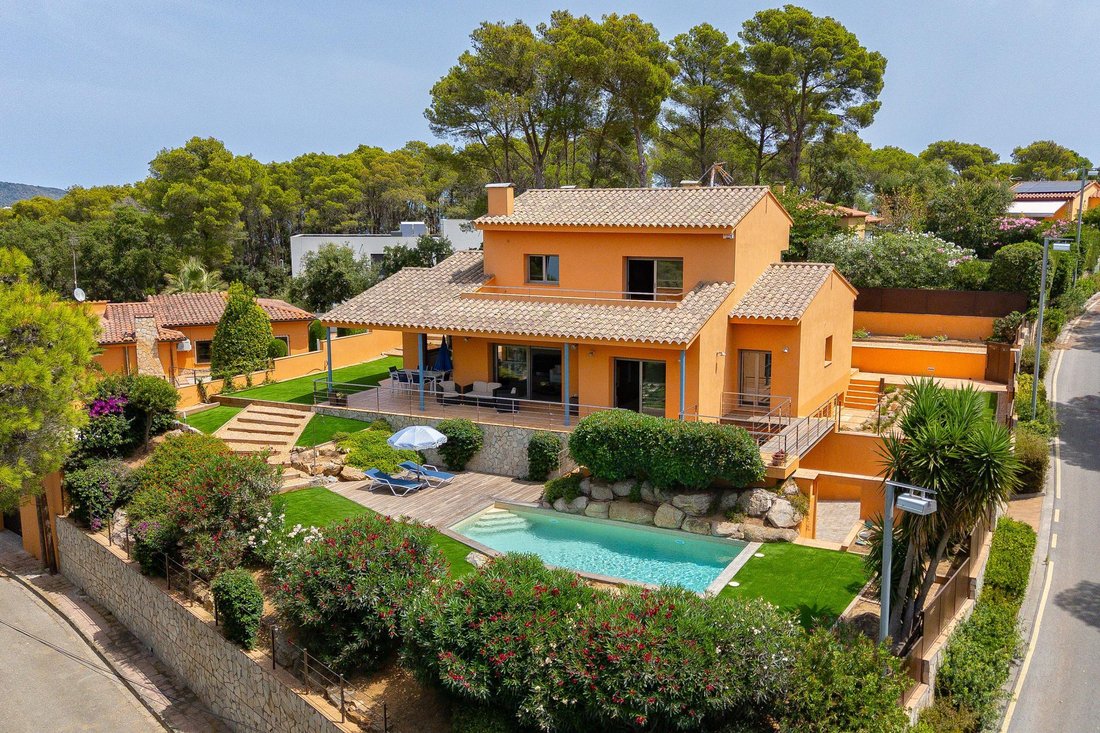 Villa in Llafranc, Palafrugell, Catalonia 1 - 18526621