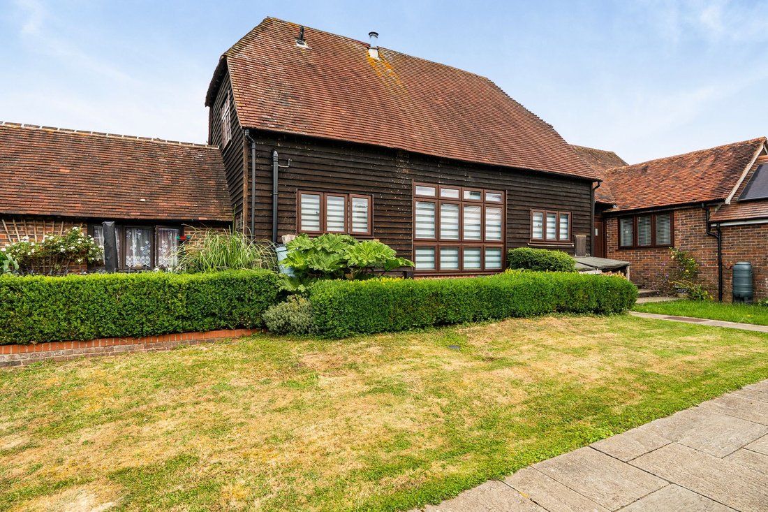 House in Ticehurst, England 1 - 18529364