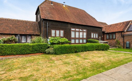 House in Ticehurst, England 1