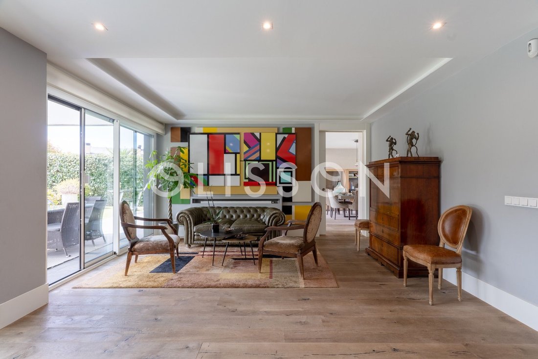 Chalet in Hortaleza, Madrid, Spain 3 - 18529355