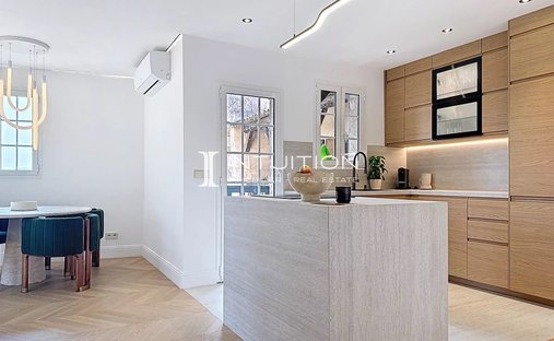 Apartment in Saint-Laurent-du-Var, Provence-Alpes-Côte d'Azur, France 1