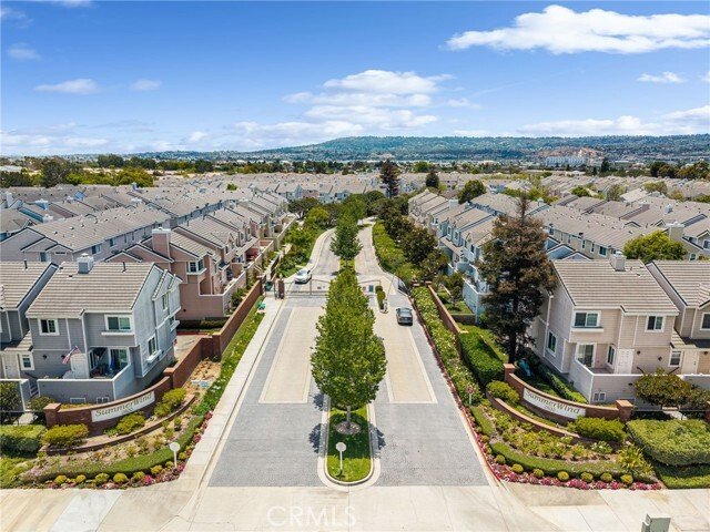 Torrance, California, United States 3 - 18527290