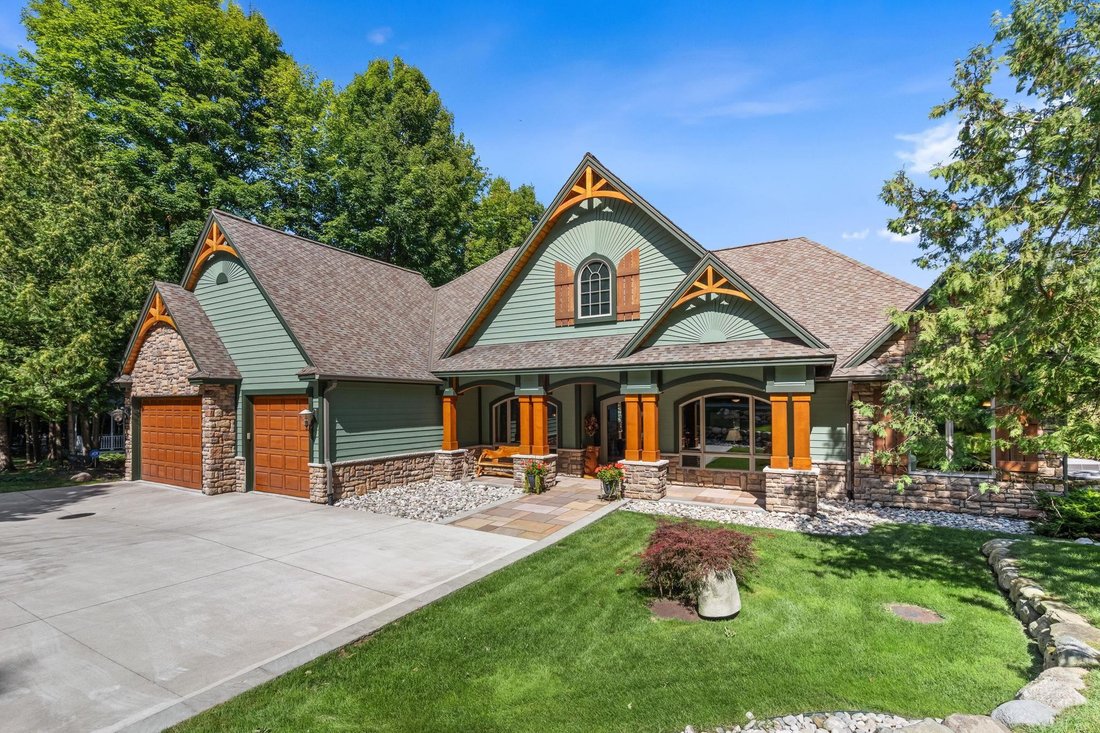 House in Elk Rapids, Michigan, United States 3 - 18528761