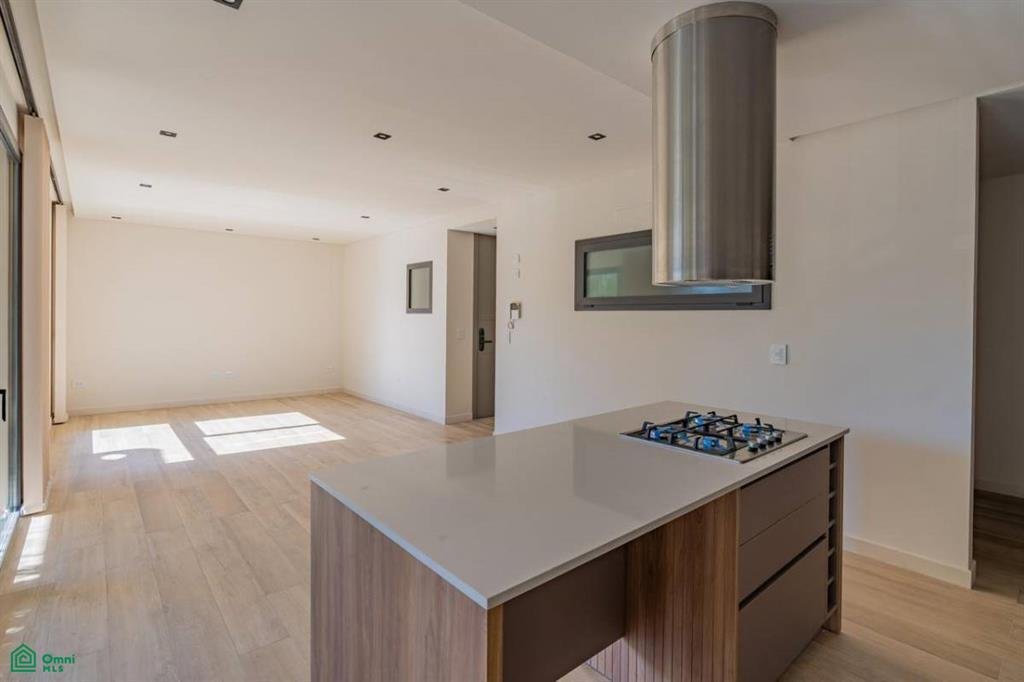 Condo in Mar del Plata, Buenos Aires Province, Argentina 2 - 17731729