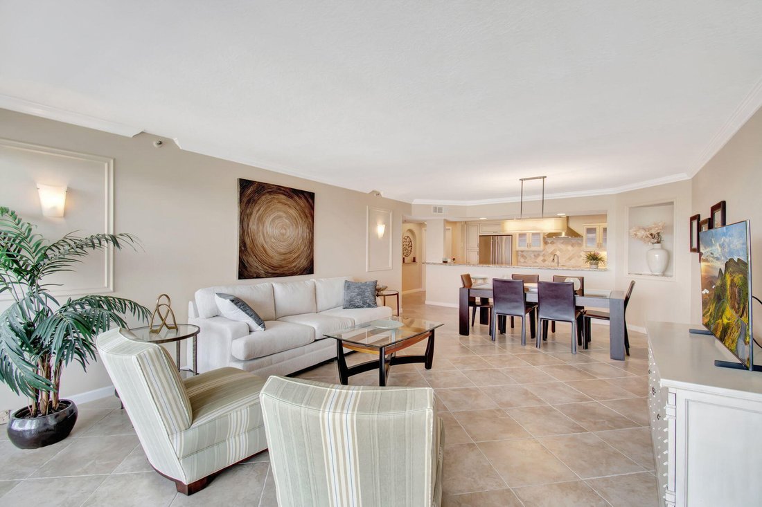 Condo in Boca Raton, Florida, United States 4 - 18528806