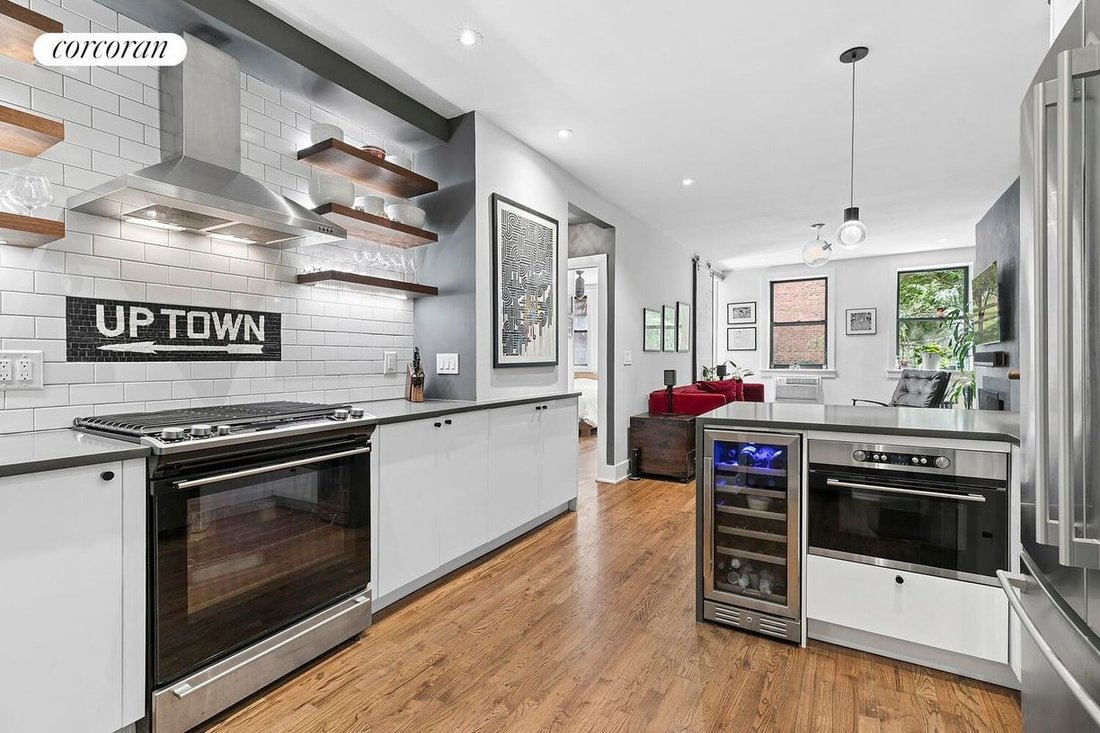 Co Op in New York, New York, United States 3 - 18147235