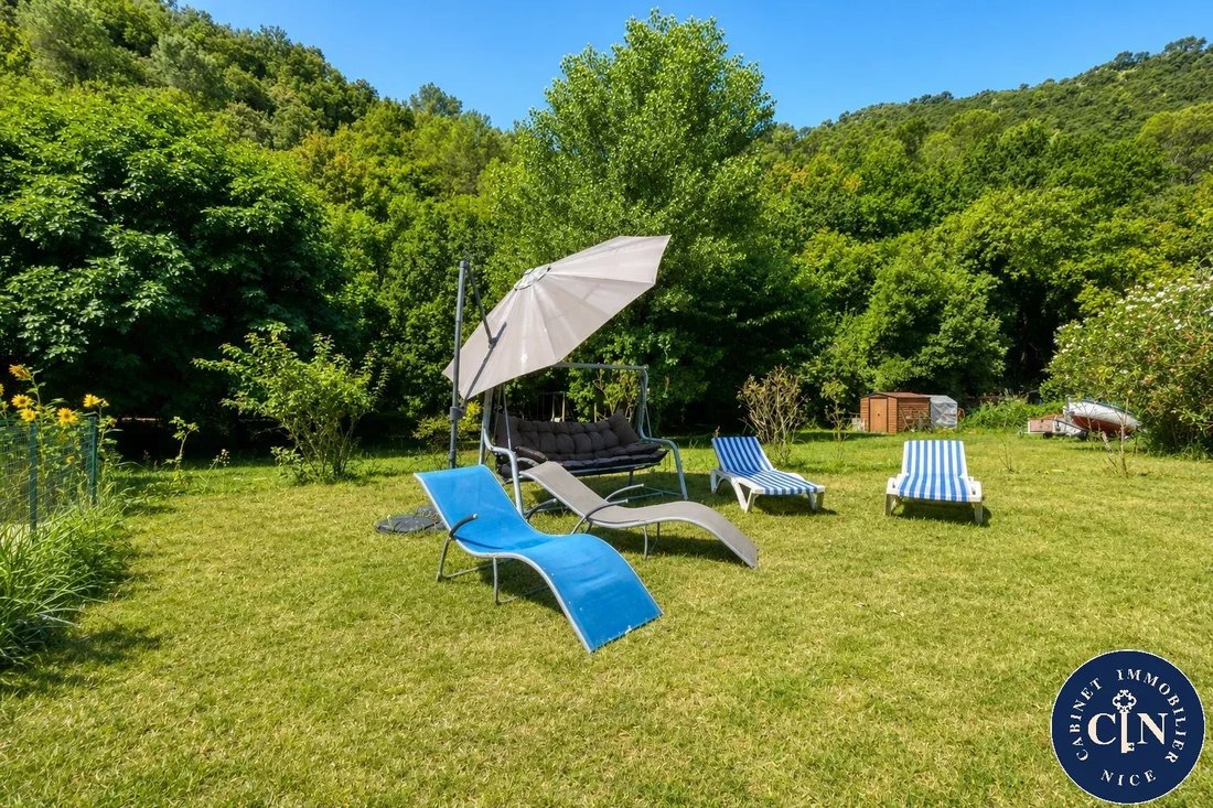 Villa in Gilette, Provence-Alpes-Côte d'Azur, France 3 - 18488783