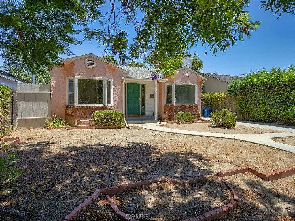 House in Burbank, California, United States 3 - 18529194