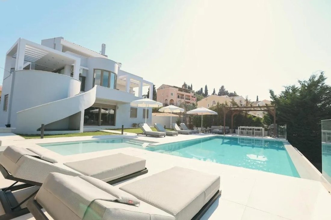 Villa in Corfu, Peloponnese, Western Greece and the Ionian, Greece 4 - 18526867
