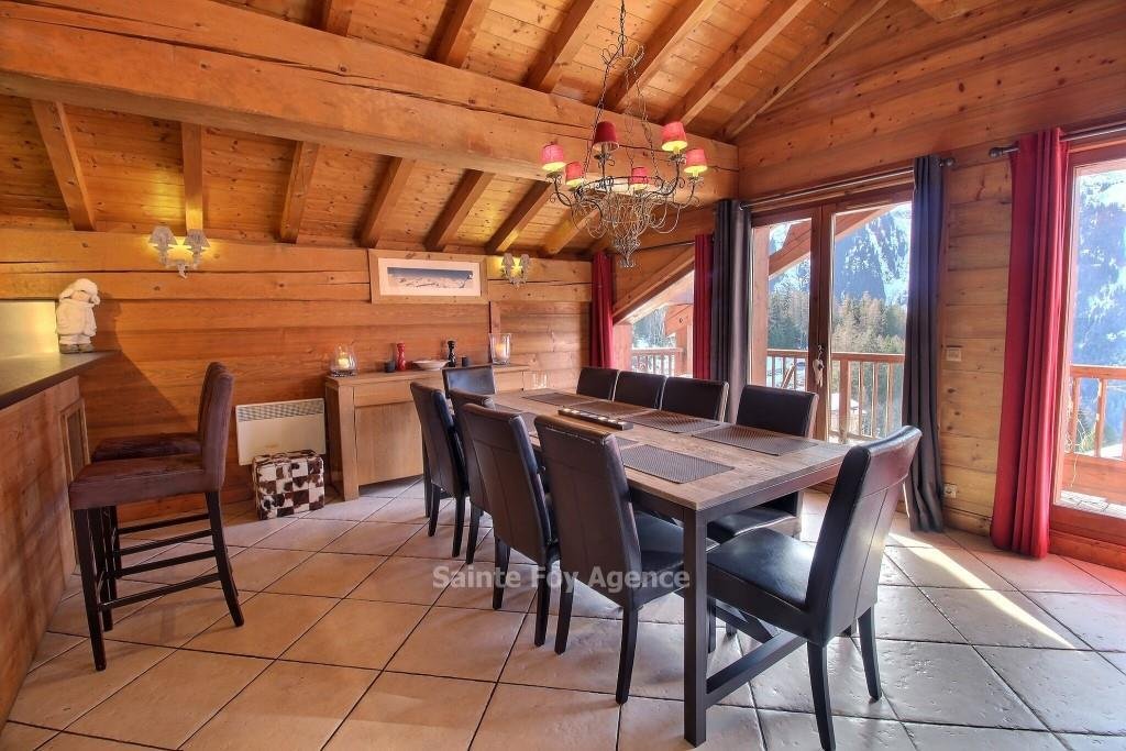 Chalet in Sainte-Foy-Tarentaise, Auvergne-Rhône-Alpes, France 3 - 18530372