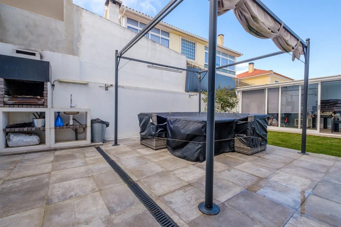 House in Sao Domingos de Rana, Lisbon, Portugal 5 - 18530487
