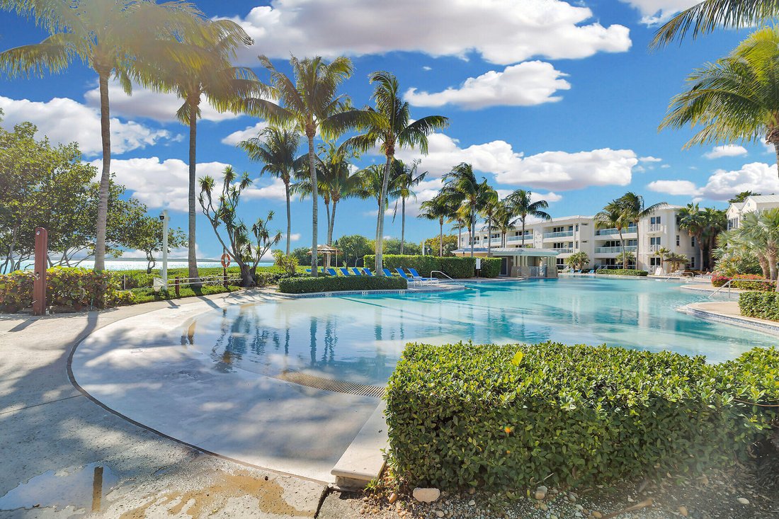 Townhouse in Key Colony Beach, Florida, United States 3 - 18530465