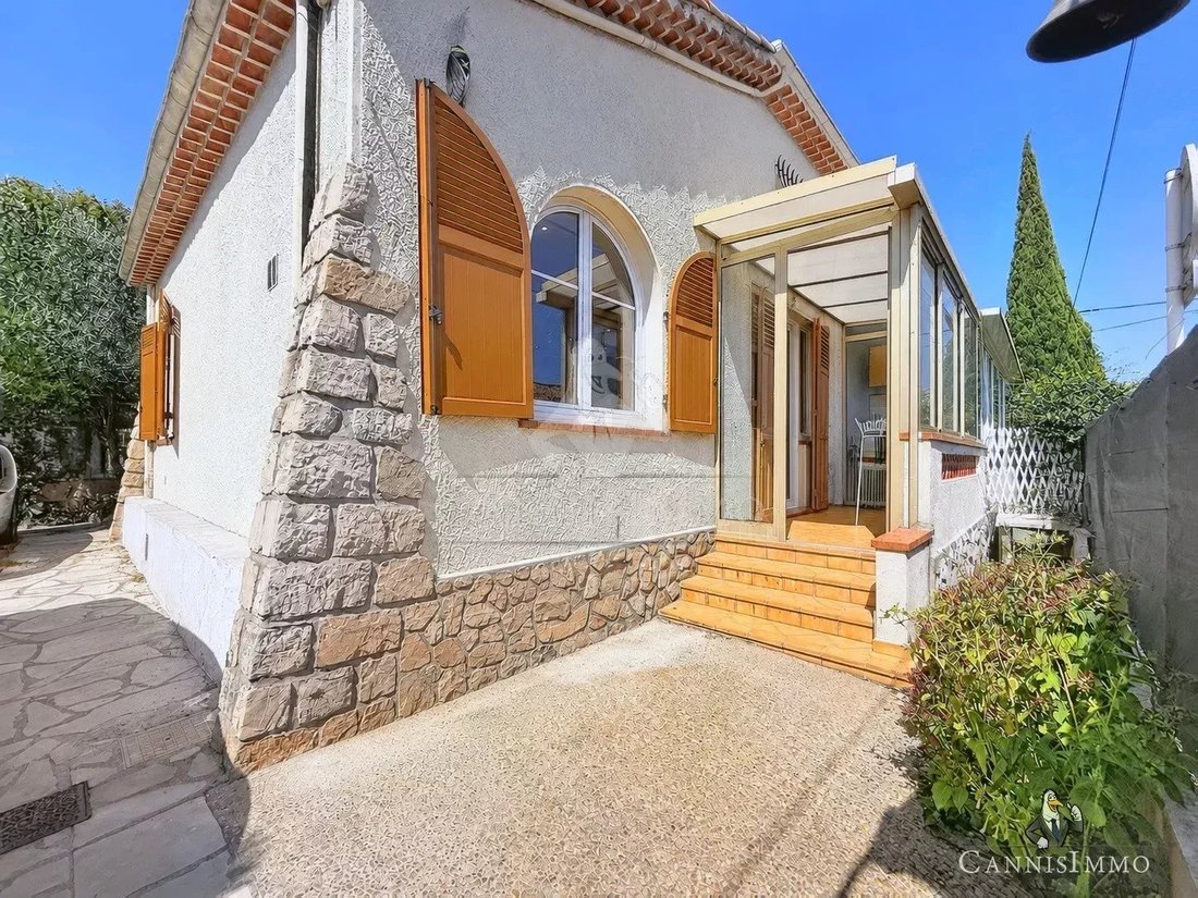 House in Le Plan, Cannes, France 1 - 18530478