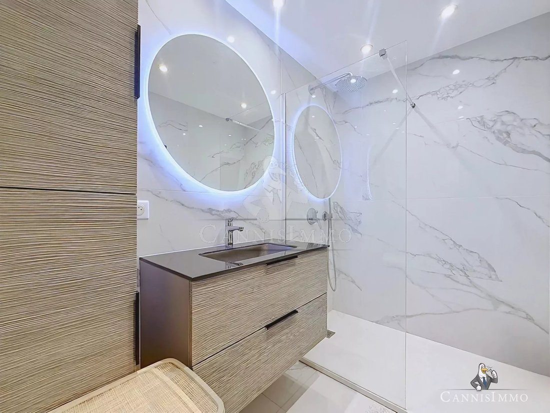 House in Le Plan, Cannes, France 5 - 18530478