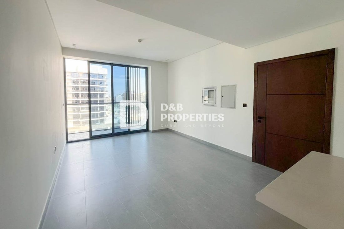 Apartment in Al Satwa, Dubai, United Arab Emirates 1 - 17889421