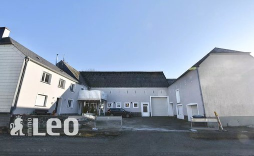 Farm Ranch in Putscheid, Kanton Vianden, Luxemburg 1