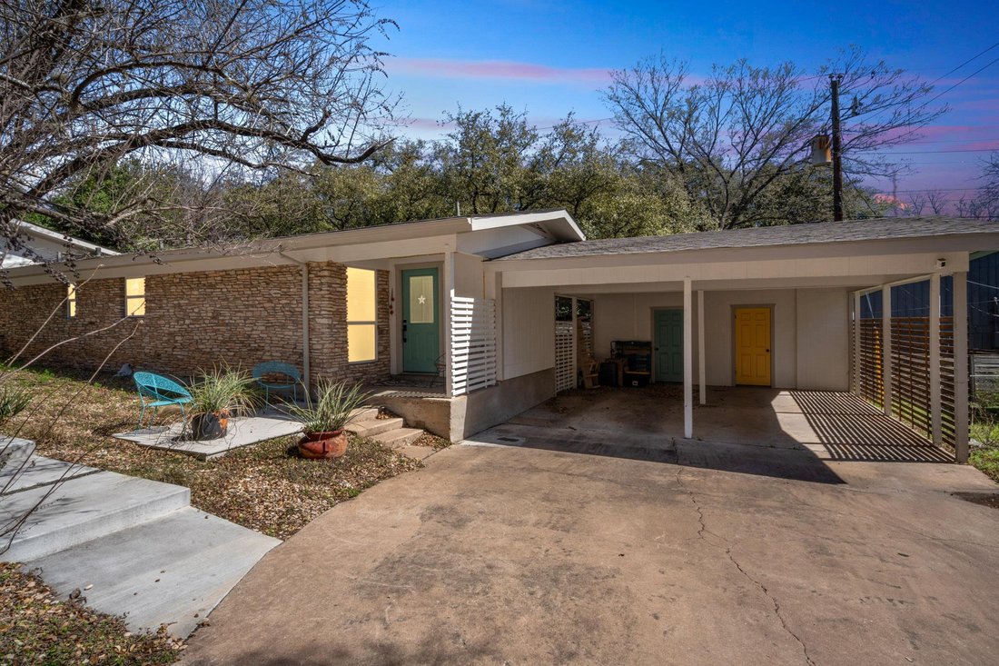 Townhouse in Austin, Texas, United States 1 - 18530481
